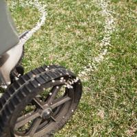 Applying lawn fertilizer